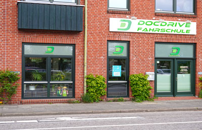 Aussenansicht der Fahrschule-DOC_DRIVE in Eckernförde im Schulweg